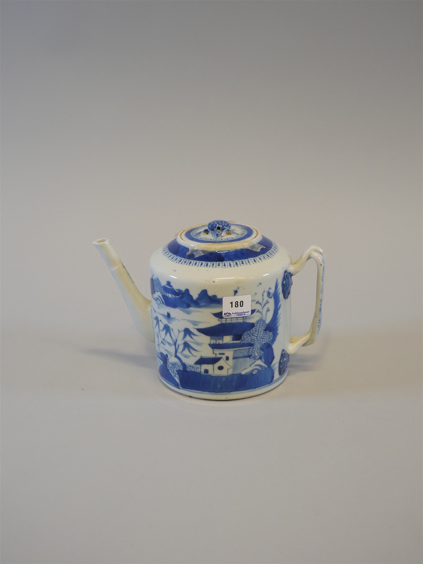 Auktion: 572 Objekt: 180