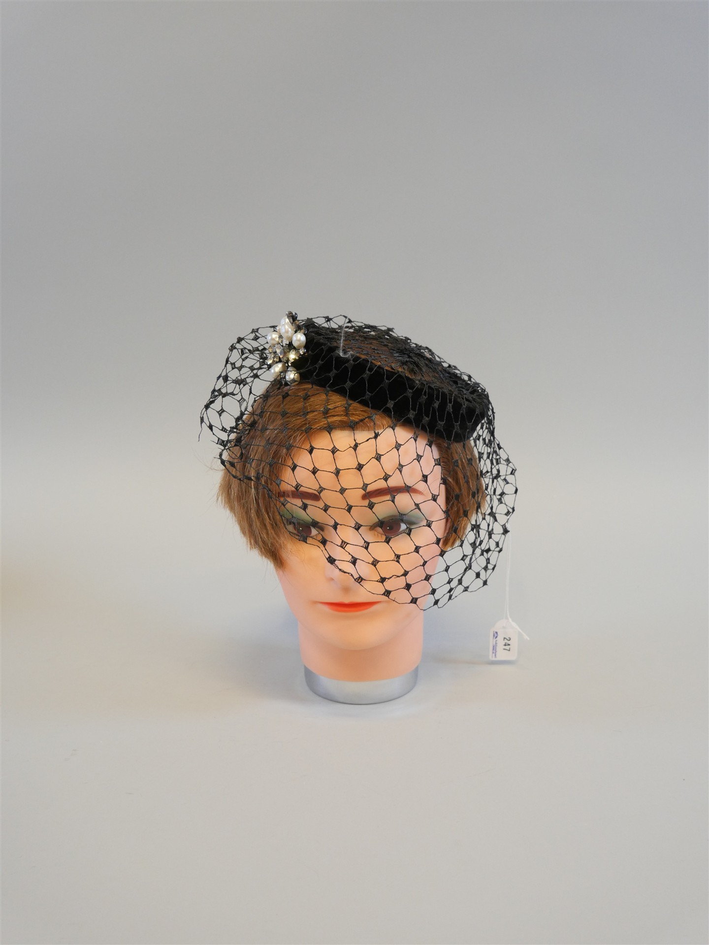 Auktion: 572 Objekt: 247