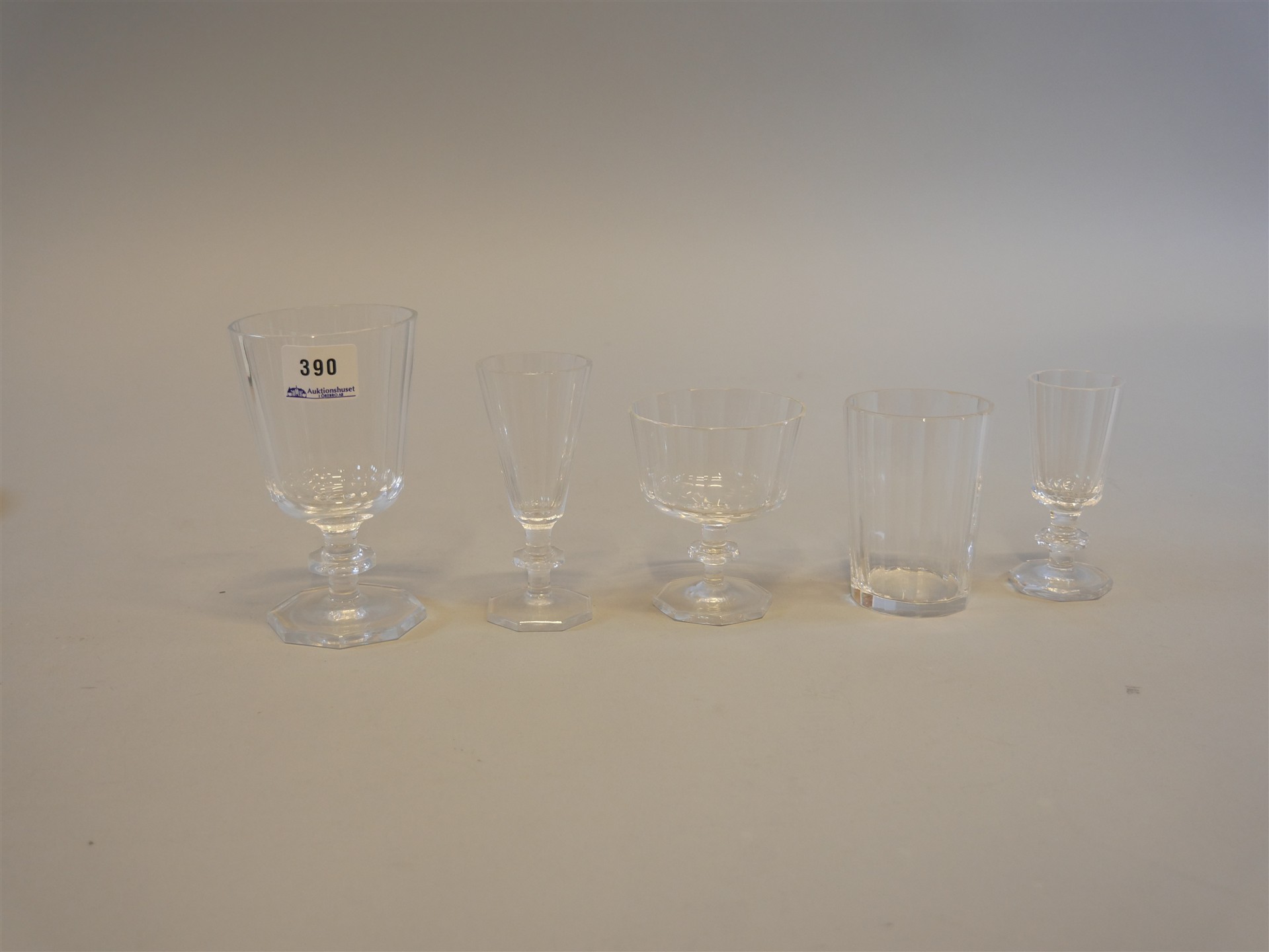 Auktion: 572 Objekt: 390