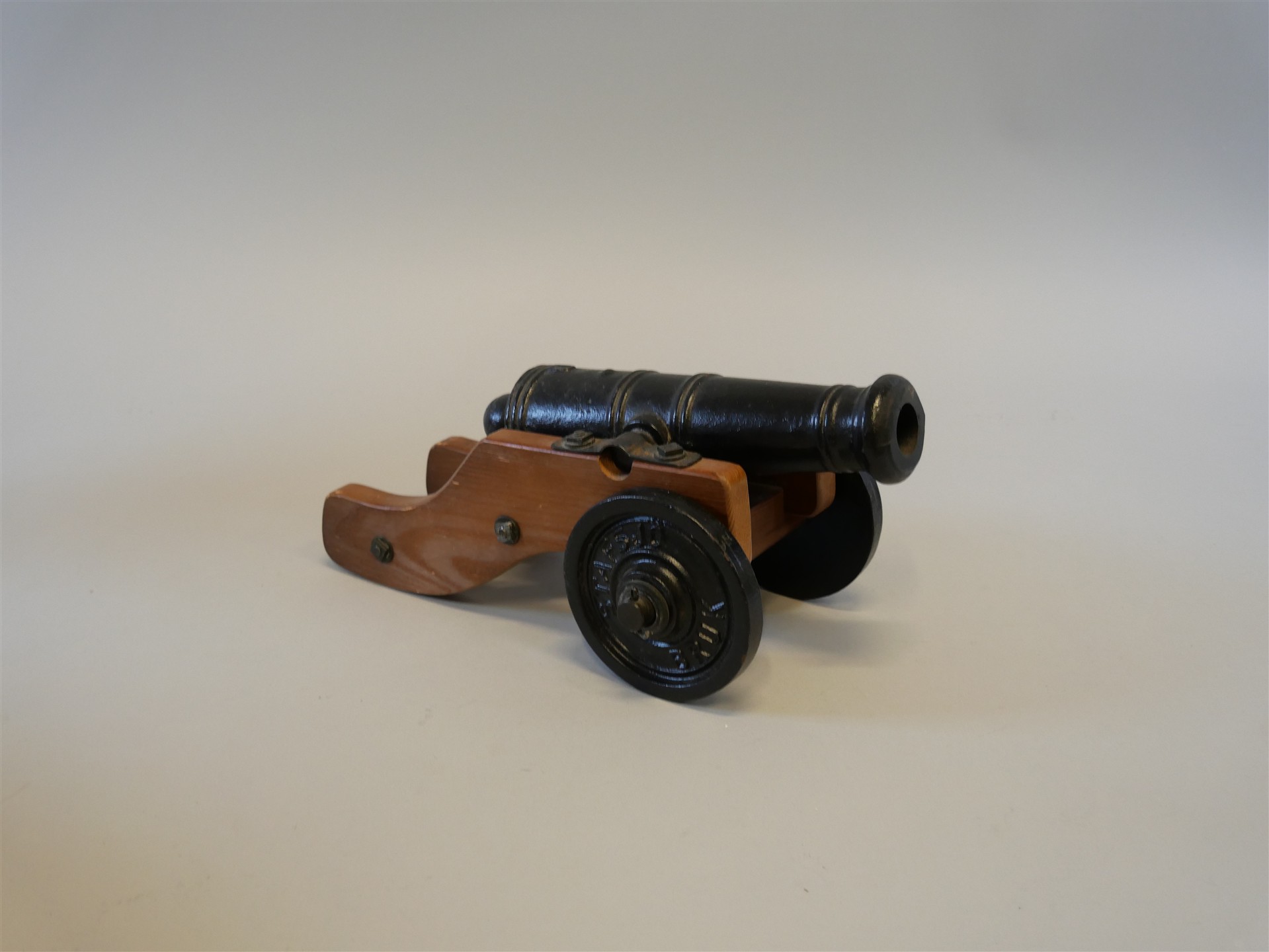 Auktion: 572 Objekt: 409