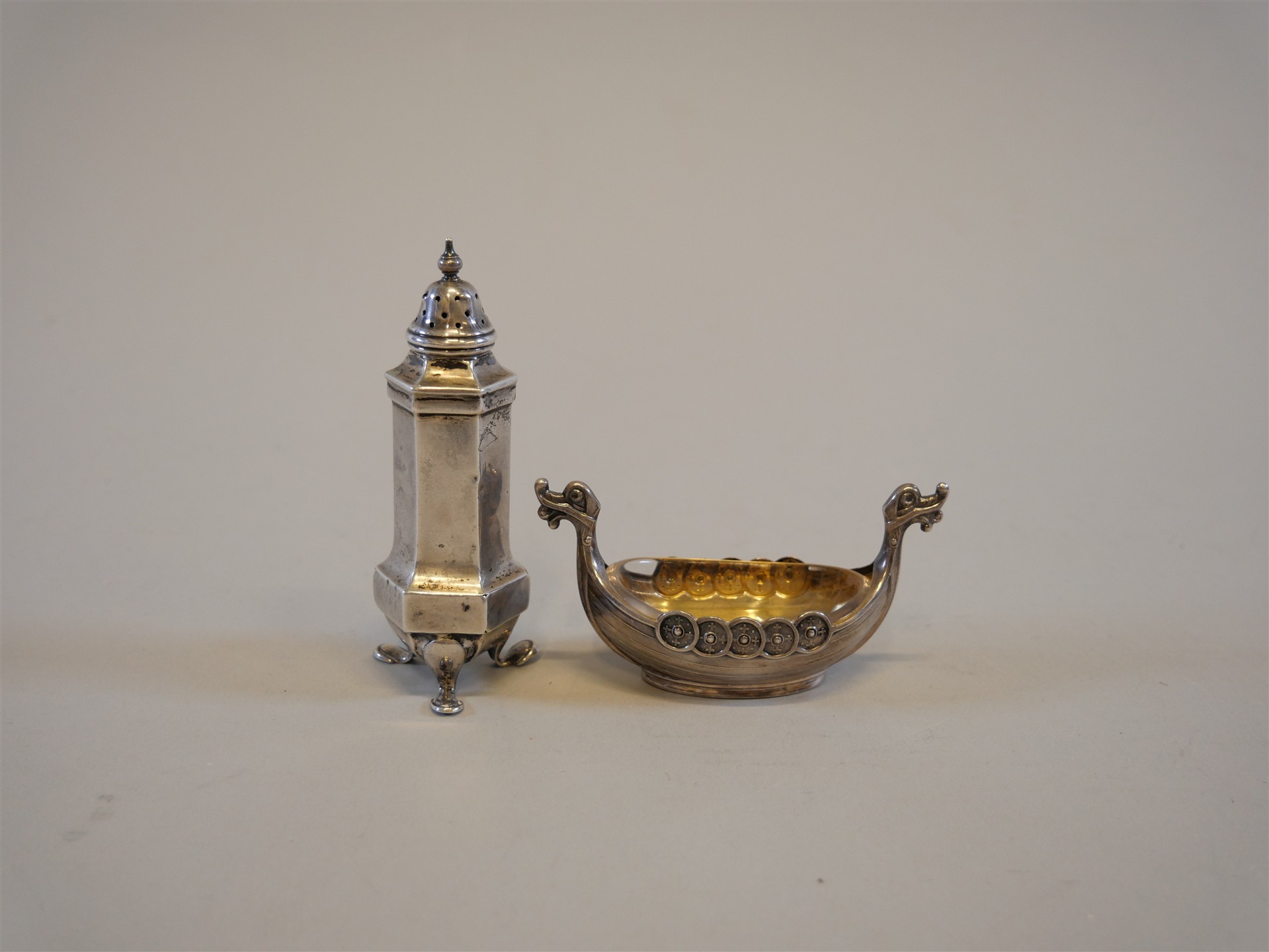 Auktion: 572 Objekt: 484