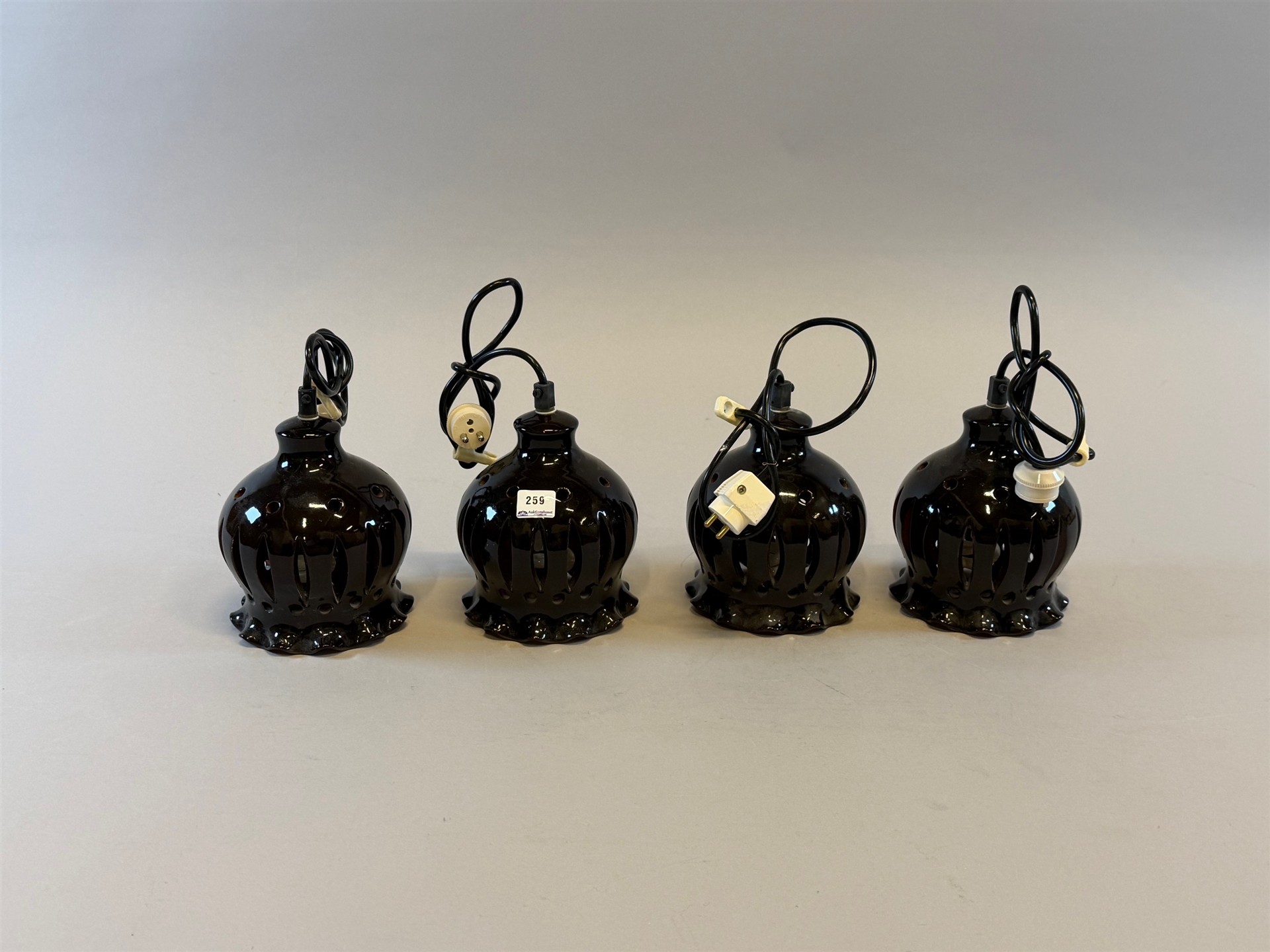 Auktion: 573 Objekt: 259