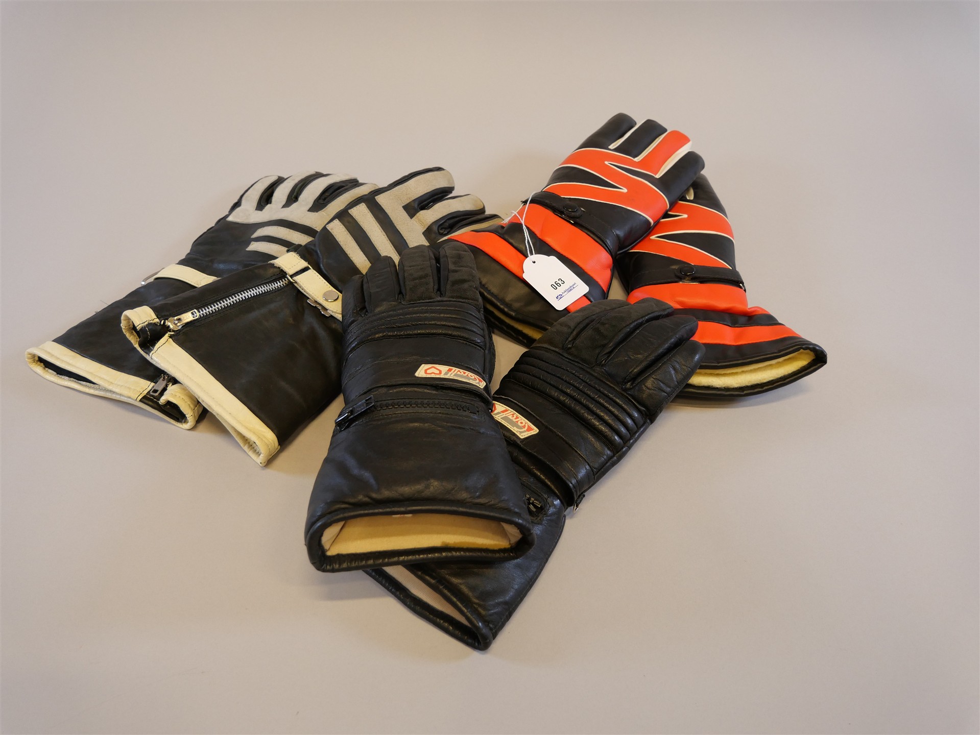 Auktion: 573 Objekt: 063